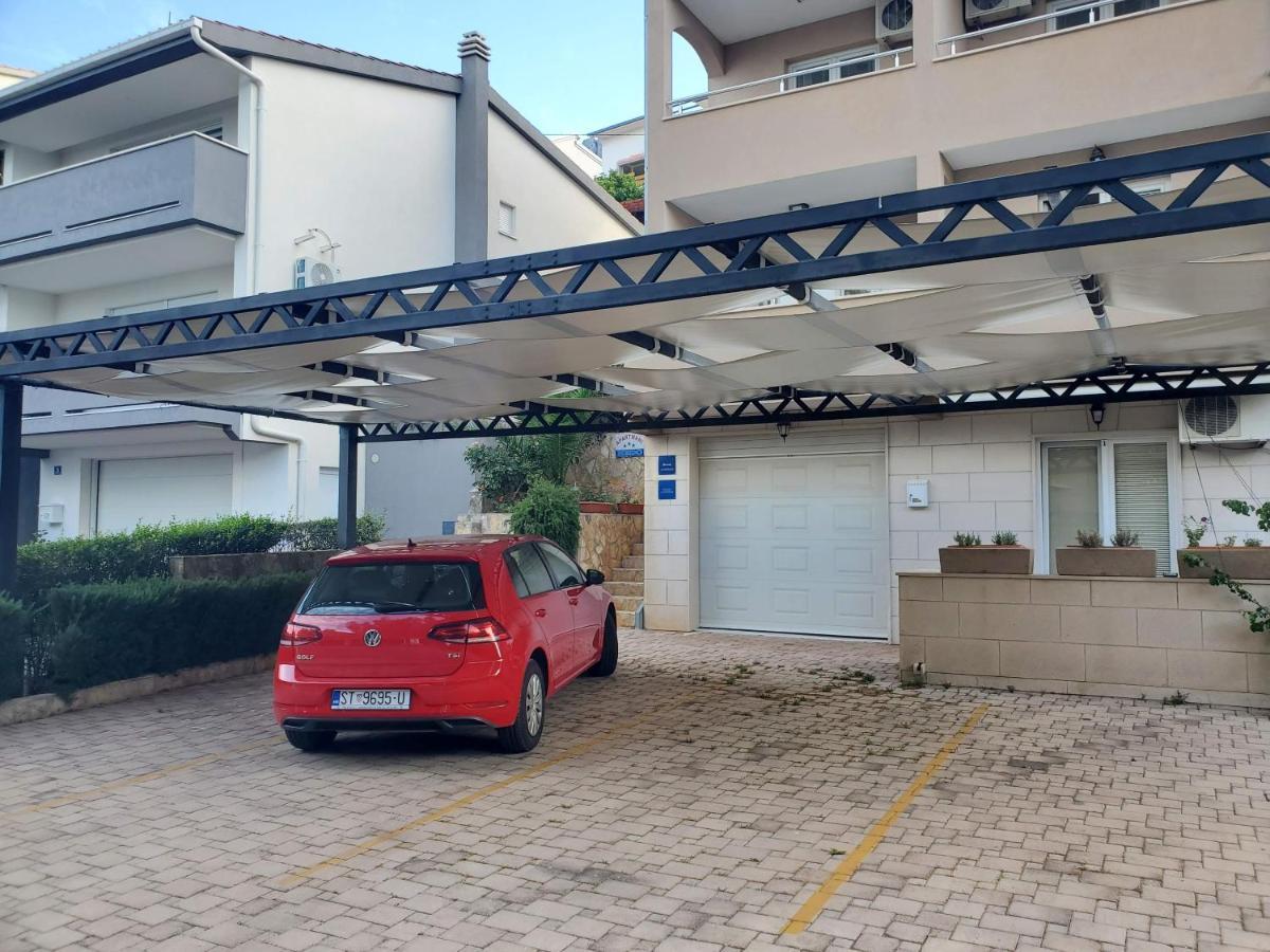 Apartments Nedo Dalmatia 오미스 외부 사진
