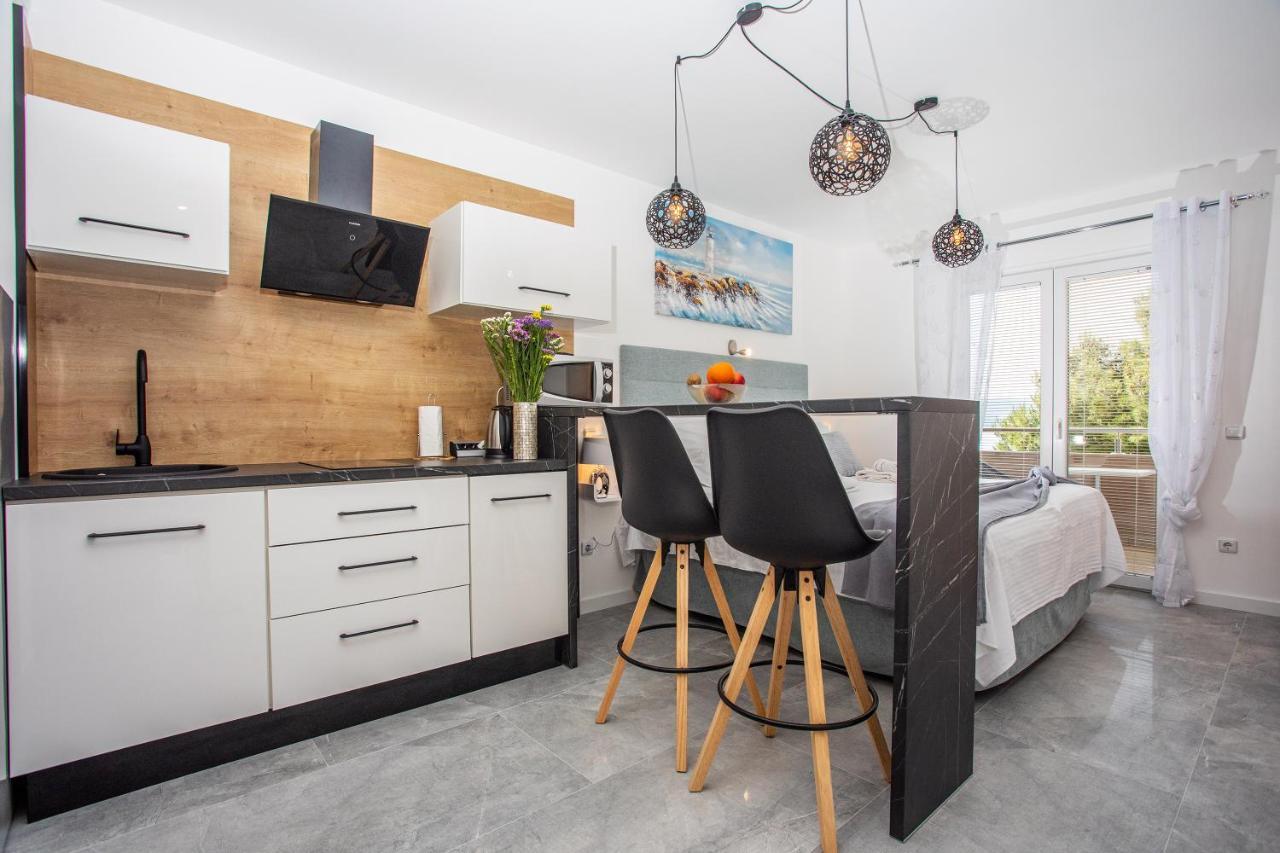 Apartments Nedo Dalmatia 오미스 외부 사진
